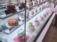 -巴黎贝甜(大宁国际商业广场店)