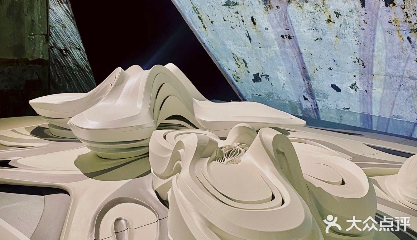 上海「扎哈首展」| 传奇建筑女王扎哈·哈迪德中国大陆首次特展