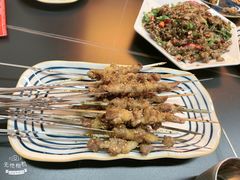 -许哥东北烧烤·铁丳烤串·宫后夹肉(繁花中心店)