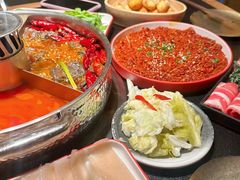 -晓宇重庆火锅(西安荟聚店)