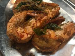 -明记烧鱼美味店