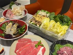 -红鼎豆捞·非遗鲍皇汤火锅(宝丰路店)