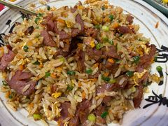 招牌烤肉炒饭-扬二春炒饭(国庆路总店)