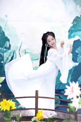 -九月鹰飞汉服摄影工作室