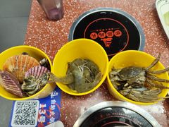 -四囍码头海鲜烧烤自助火锅(外滩南京东路悦荟广场店)
