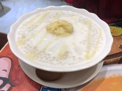 榴莲捞粉-甜心妈妈·榴莲星级糖水(北京路总店)