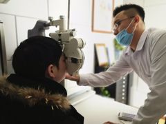 -翰佐蔡司小乐圆·依视路星趣控·暴龙眼镜折扣店
