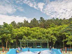 -汤山欢乐雪世界