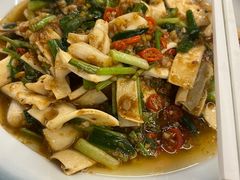 -蔼若春.传承三十年云南菜(金碧公园店)