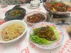 -堂瓦里·33年传统赣菜(第一街区店)