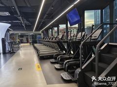 -超鹿运动(五四路恒力城店)