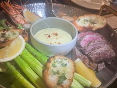 -卡佩罗意大利餐厅及酒吧Al Cappello Trattoria