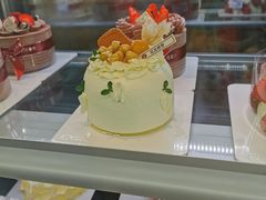 -花花卷卷·鲜食蛋糕(静安久光百货店)