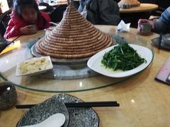 -山珍王国·云南野生菌石锅鱼