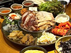 -Myth猪蹄(明洞店)