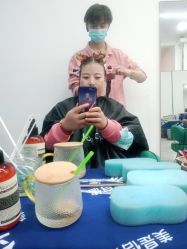 -东方美妍小鹏造型