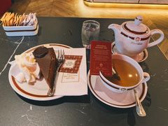 -Cafe Sacher(WIEN)