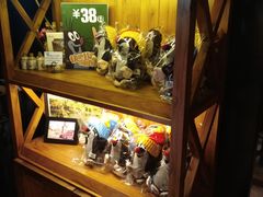 面包甜点陈列柜-布拉格餐厅· 中欧捷克菜(全国首店)