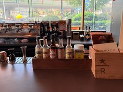 -星巴克臻选(上海合生汇1F店)