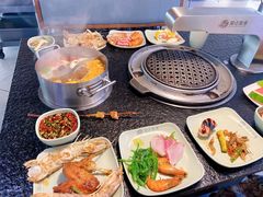 -海吃海喝海鲜烤肉炭火主题自助餐(朝阳店)