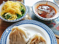 -笑来喜馄饨小笼工坊店(湖滨街店)