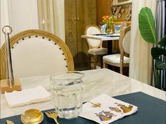 -HuaTa 花榻·花忆西葡餐厅(虹桥南丰城店)