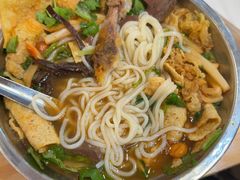 -柳州肥姨妈大骨螺蛳粉(东靖路店)