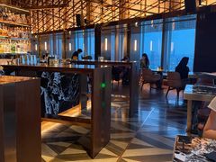 -FLAIR顶层餐厅酒吧(浦东丽思卡尔顿酒店)