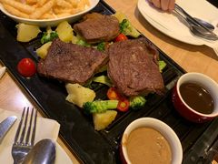 超牛联盟牛排拼盘-必胜客(城西银泰店)