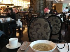 -圣丰索菲特·2 On 988 Café 自助餐厅