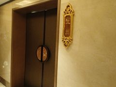 -顺峰(农展馆店)