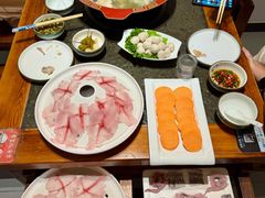 -景明轩•养生酸汤鱼火锅 云贵鲜菌 现舂野果酸汤(王寨小区店)