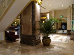 -上海南新雅大酒店