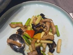 -宝燕壹号景观餐厅(龙盛国际商业广场店)