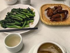 -五谷芳乳鸽王(海景店)