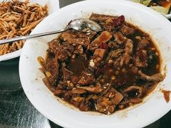 火爆三鲜-刘胖子家常菜·蹄花焖藕(中南店)