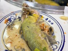 -丹水桥地锅鱼·翘嘴鲌·地方特色全鱼宴(丹江口大坝店)