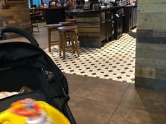 -星巴克臻选(武汉经开永旺梦乐城店)