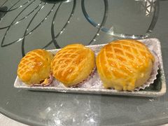 酥皮水牛奶菠萝包-陶陶居酒家(解放北路店)