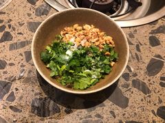 -肖肖酸萝卜鱼火锅(总店)