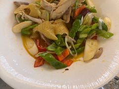 -汗腾格里·风味餐厅(新疆驻京办店)
