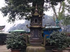 -峨眉山报国寺