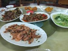 -四川小胡子海鲜(丁村万人海鲜广场店)