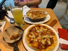-必胜客(WOW昙华林店)