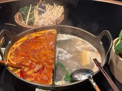 -三出山火锅(南京万象天地店)