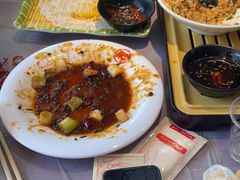 -肥肥虾庄·金牌油焖大虾(汉口城市广场店)