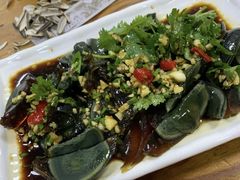 凉拌皮蛋-牛八宝桂林米粉(八里庄店)