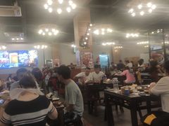 大堂-海岛八号龙虾烧烤田鸡(蓝天路总店)