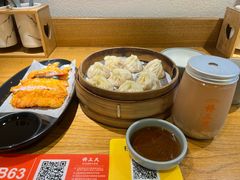 -馋三尺蟹粉小笼(人民广场店)