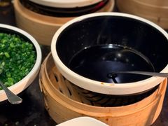 -亚龙湾希尔顿自助餐厅·海鲜·烧烤·沙滩BBQ·现场乐队
